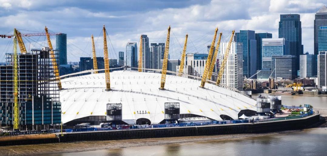 2 Bed Flat London Appartamento Esterno foto