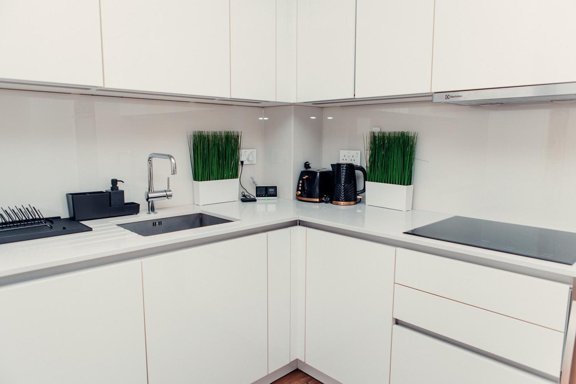 2 Bed Flat London Appartamento Esterno foto